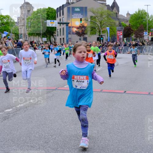 25.04.2026 - Das Zehntel Tim E. http://msf.ph/oto/9578457 25.04.2026 11:03:48 Ziel 5020, 5028, 5335, 5337, 5349, 5536, 5552, 5610, 5615, 5625, 5716, 5908, 6459, 6463, 6468, 6472, 6789, 6793, 6959, 7022, 7034, 7039, 7041, 7044, 7063, 7069, 7084, 7279, 7287, 7290, 7348, 7352, 7437, 7462, 7472, 7499, 7515, 7768, 7991, 7992, 7995 meine-sportfotos.de