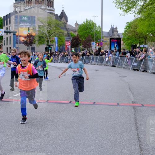 25.04.2026 - Das Zehntel Tim E. http://msf.ph/oto/9578469 25.04.2026 11:03:50 Ziel 5020, 5028, 5246, 5335, 5337, 5349, 5615, 5625, 5716, 5908, 6459, 6463, 6468, 6472, 6487, 6490, 6789, 6959, 7022, 7032, 7034, 7039, 7041, 7044, 7063, 7069, 7084, 7279, 7287, 7290, 7348, 7352, 7437, 7462, 7472, 7499, 7515, 7768 meine-sportfotos.de