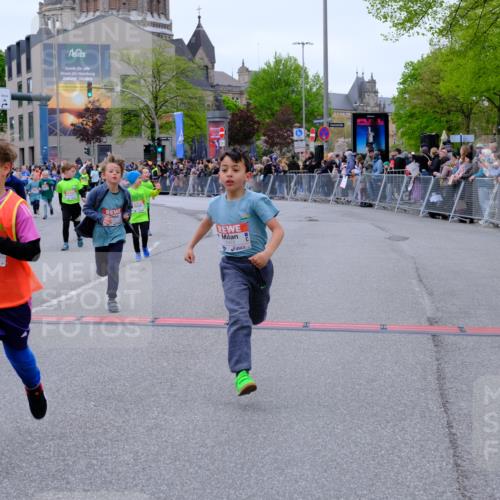 25.04.2026 - Das Zehntel Tim E. http://msf.ph/oto/9578474 25.04.2026 11:03:50 Ziel 5020, 5028, 5246, 5335, 5337, 5349, 5615, 5625, 5716, 5908, 6459, 6463, 6468, 6472, 6487, 6490, 6789, 6959, 7022, 7032, 7034, 7039, 7041, 7044, 7063, 7069, 7084, 7279, 7287, 7290, 7348, 7352, 7437, 7462, 7472, 7499, 7515, 7768 meine-sportfotos.de