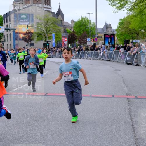 25.04.2026 - Das Zehntel Tim E. http://msf.ph/oto/9578475 25.04.2026 11:03:51 Ziel 5020, 5028, 5246, 5615, 5625, 5716, 6459, 6463, 6468, 6472, 6487, 6490, 6789, 6959, 7022, 7032, 7034, 7039, 7041, 7044, 7063, 7069, 7084, 7279, 7287, 7290, 7348, 7352, 7437, 7450, 7462, 7472, 7499, 7515, 7768 meine-sportfotos.de