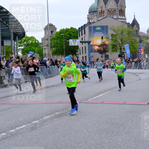 25.04.2026 - Das Zehntel Tim E. http://msf.ph/oto/9578484 25.04.2026 11:03:54 Ziel 5020, 5028, 5246, 6487, 6490, 6560, 6789, 6959, 7022, 7032, 7039, 7044, 7287, 7290, 7348, 7352, 7437, 7449, 7450, 7458, 7462, 7470, 7472, 7499, 7515, 7768, 7822, 7847, 7864 meine-sportfotos.de