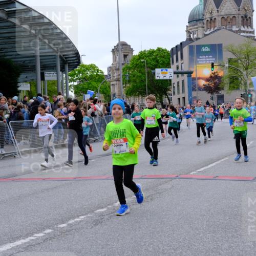 25.04.2026 - Das Zehntel Tim E. http://msf.ph/oto/9578488 25.04.2026 11:03:54 Ziel 5020, 5028, 5246, 6487, 6490, 6560, 6789, 6959, 7022, 7032, 7039, 7044, 7287, 7290, 7348, 7352, 7437, 7449, 7450, 7458, 7462, 7470, 7472, 7499, 7515, 7768, 7822, 7847, 7864 meine-sportfotos.de