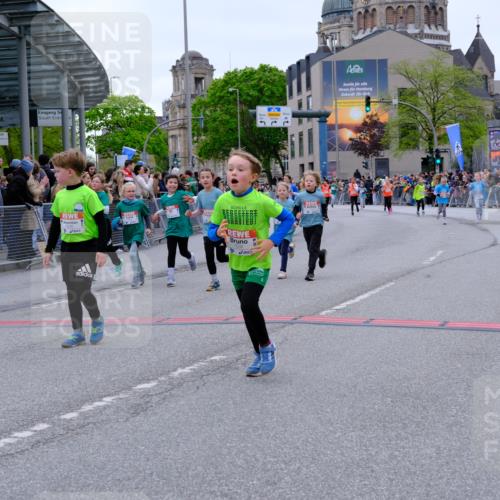 25.04.2026 - Das Zehntel Tim E. http://msf.ph/oto/9578498 25.04.2026 11:03:56 Ziel 5246, 6487, 6490, 6560, 6789, 6959, 7022, 7032, 7039, 7044, 7287, 7290, 7348, 7352, 7437, 7449, 7450, 7458, 7462, 7470, 7472, 7649, 7768, 7822, 7847, 7864 meine-sportfotos.de
