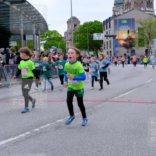 25.04.2026 - Das Zehntel Tim E. http://msf.ph/oto/9578501 25.04.2026 11:03:56 Ziel 5246, 6487, 6490, 6560, 6789, 6959, 7022, 7032, 7039, 7044, 7287, 7290, 7348, 7352, 7437, 7449, 7450, 7458, 7462, 7470, 7472, 7649, 7768, 7822, 7847, 7864 meine-sportfotos.de