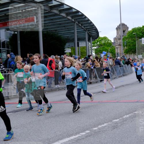 25.04.2026 - Das Zehntel Tim E. http://msf.ph/oto/9578515 25.04.2026 11:03:58 Ziel 5246, 6346, 6368, 6487, 6490, 6560, 6789, 6794, 6808, 6959, 7022, 7032, 7437, 7449, 7450, 7458, 7462, 7470, 7649, 7822, 7847, 7864 meine-sportfotos.de