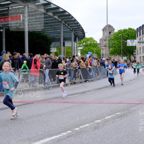 25.04.2026 - Das Zehntel Tim E. http://msf.ph/oto/9578517 25.04.2026 11:03:59 Ziel 5246, 5846, 6346, 6368, 6487, 6490, 6560, 6794, 6808, 7022, 7032, 7449, 7450, 7458, 7470, 7649, 7822, 7847, 7864 meine-sportfotos.de