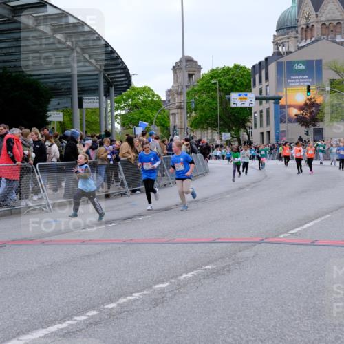25.04.2026 - Das Zehntel Tim E. http://msf.ph/oto/9578521 25.04.2026 11:04:00 Ziel 5246, 5846, 6346, 6368, 6487, 6490, 6560, 6794, 6808, 7022, 7032, 7449, 7450, 7458, 7470, 7649, 7822, 7847, 7864 meine-sportfotos.de