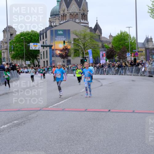 25.04.2026 - Das Zehntel Tim E. http://msf.ph/oto/9578527 25.04.2026 11:04:02 Ziel 5246, 5846, 6271, 6346, 6368, 6487, 6490, 6560, 6794, 6808, 7032, 7449, 7450, 7458, 7470, 7649, 7822, 7847, 7864 meine-sportfotos.de
