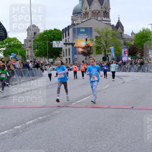 25.04.2026 - Das Zehntel Tim E. http://msf.ph/oto/9578531 25.04.2026 11:04:03 Ziel 5846, 5974, 6271, 6346, 6368, 6560, 6794, 6808, 7449, 7450, 7458, 7470, 7649, 7822, 7847, 7864 meine-sportfotos.de