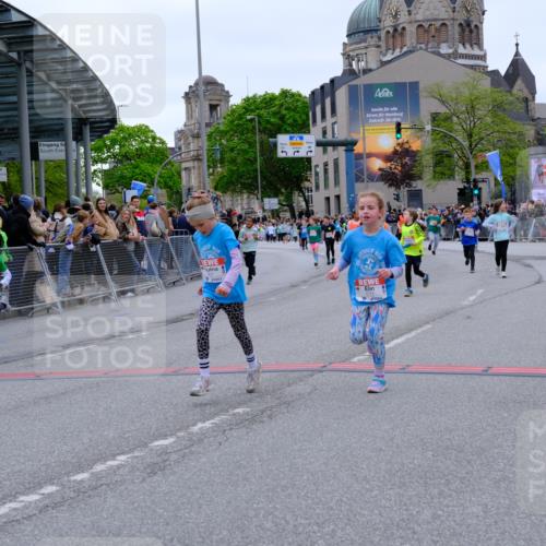 25.04.2026 - Das Zehntel Tim E. http://msf.ph/oto/9578537 25.04.2026 11:04:03 Ziel 5846, 5974, 6271, 6346, 6368, 6560, 6794, 6808, 7449, 7450, 7458, 7470, 7649, 7822, 7847, 7864 meine-sportfotos.de