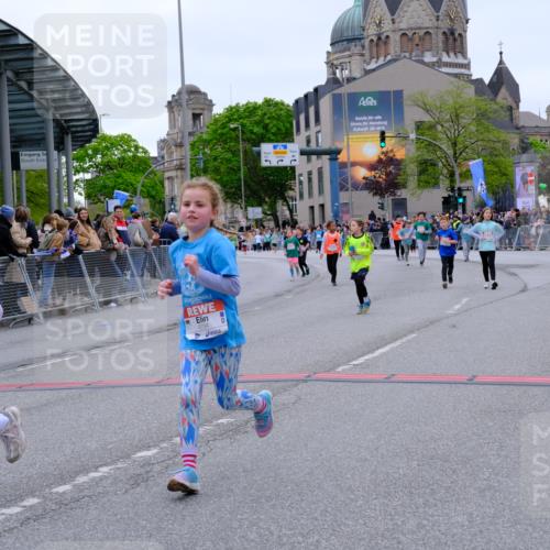 25.04.2026 - Das Zehntel Tim E. http://msf.ph/oto/9578541 25.04.2026 11:04:04 Ziel 5846, 5974, 6271, 6346, 6368, 6560, 6794, 6808, 7099, 7449, 7458, 7470, 7649, 7822, 7847, 7864 meine-sportfotos.de