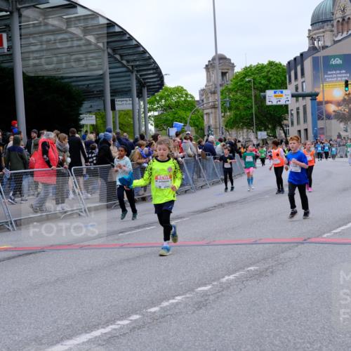 25.04.2026 - Das Zehntel Tim E. http://msf.ph/oto/9578554 25.04.2026 11:04:07 Ziel 5846, 5974, 6271, 6272, 6346, 6368, 6612, 6794, 6808, 7099, 7649, 7817 meine-sportfotos.de