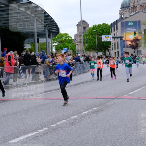 25.04.2026 - Das Zehntel Tim E. http://msf.ph/oto/9578562 25.04.2026 11:04:09 Ziel 5846, 5974, 6271, 6272, 6346, 6368, 6612, 6794, 6808, 7099, 7355, 7367, 7766, 7817 meine-sportfotos.de