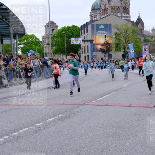 25.04.2026 - Das Zehntel Tim E. http://msf.ph/oto/9578569 25.04.2026 11:04:10 Ziel 5846, 5974, 6271, 6272, 6612, 6794, 6808, 7099, 7355, 7367, 7404, 7446, 7481, 7766, 7817 meine-sportfotos.de