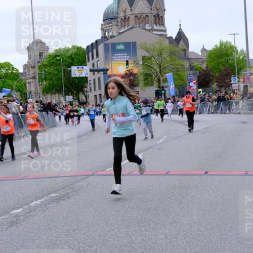 25.04.2026 - Das Zehntel Tim E. http://msf.ph/oto/9578574 25.04.2026 11:04:12 Ziel 5965, 5974, 6271, 6272, 6612, 7099, 7355, 7367, 7404, 7446, 7481, 7766, 7817 meine-sportfotos.de