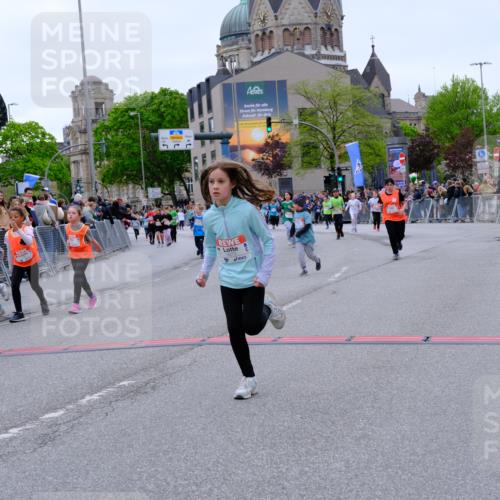 25.04.2026 - Das Zehntel Tim E. http://msf.ph/oto/9578575 25.04.2026 11:04:12 Ziel 5965, 5974, 6271, 6272, 6612, 7099, 7355, 7367, 7404, 7446, 7481, 7766, 7817 meine-sportfotos.de