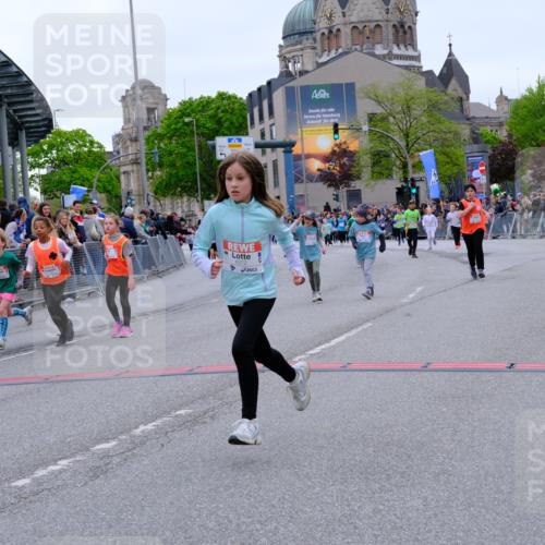 25.04.2026 - Das Zehntel Tim E. http://msf.ph/oto/9578577 25.04.2026 11:04:12 Ziel 5965, 5974, 6271, 6272, 6612, 7099, 7355, 7367, 7404, 7446, 7481, 7766, 7817 meine-sportfotos.de