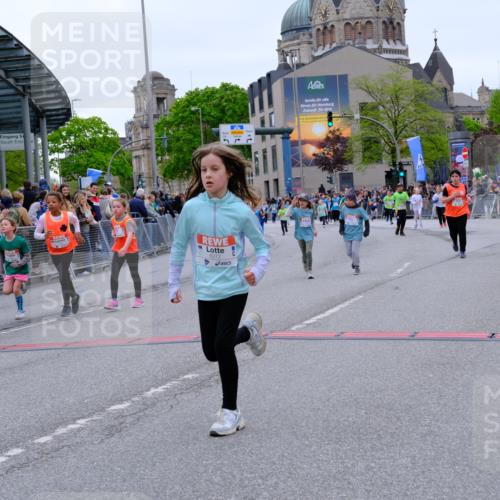 25.04.2026 - Das Zehntel Tim E. http://msf.ph/oto/9578578 25.04.2026 11:04:12 Ziel 5965, 5974, 6271, 6272, 6612, 7099, 7355, 7367, 7404, 7446, 7481, 7766, 7817 meine-sportfotos.de