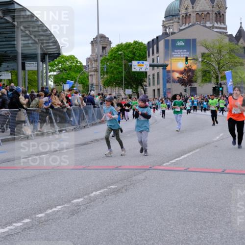 25.04.2026 - Das Zehntel Tim E. http://msf.ph/oto/9578584 25.04.2026 11:04:14 Ziel 5917, 5965, 5974, 6271, 6272, 6612, 7099, 7274, 7355, 7367, 7404, 7446, 7481, 7766, 7817 meine-sportfotos.de