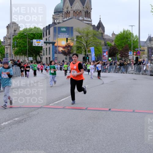 25.04.2026 - Das Zehntel Tim E. http://msf.ph/oto/9578588 25.04.2026 11:04:15 Ziel 5917, 5965, 5974, 6272, 6612, 7099, 7274, 7355, 7367, 7404, 7446, 7481, 7766, 7817 meine-sportfotos.de