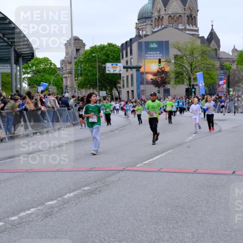 25.04.2026 - Das Zehntel Tim E. http://msf.ph/oto/9578604 25.04.2026 11:04:17 Ziel 5043, 5044, 5917, 5965, 6272, 6612, 7274, 7355, 7367, 7404, 7446, 7481, 7766, 7817 meine-sportfotos.de