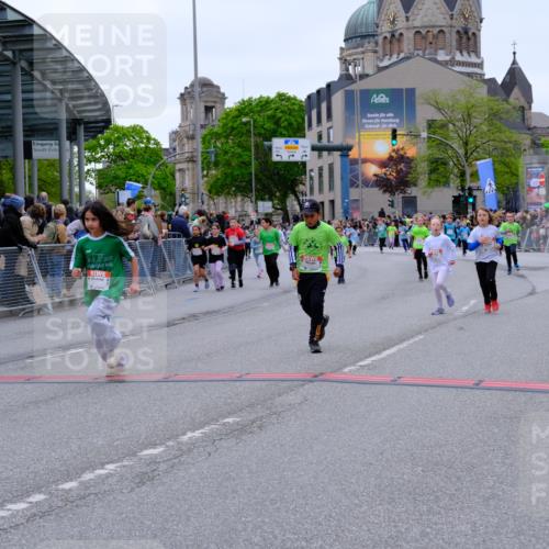 25.04.2026 - Das Zehntel Tim E. http://msf.ph/oto/9578608 25.04.2026 11:04:19 Ziel 5043, 5044, 5917, 5965, 6110, 6612, 7143, 7274, 7344, 7355, 7367, 7404, 7446, 7481, 7766 meine-sportfotos.de