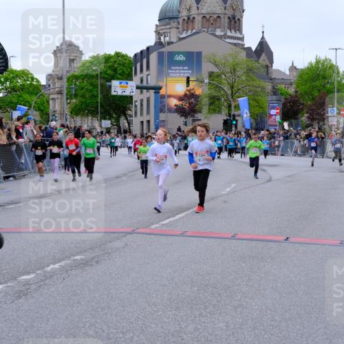 25.04.2026 - Das Zehntel Tim E. http://msf.ph/oto/9578613 25.04.2026 11:04:20 Ziel 5043, 5044, 5334, 5356, 5917, 5965, 6110, 6977, 6979, 7026, 7143, 7274, 7344, 7355, 7367, 7404, 7446, 7481, 7766, 8069 meine-sportfotos.de