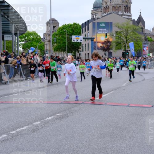 25.04.2026 - Das Zehntel Tim E. http://msf.ph/oto/9578621 25.04.2026 11:04:21 Ziel 5043, 5044, 5334, 5356, 5917, 5965, 5981, 6110, 6811, 6977, 6979, 7026, 7143, 7274, 7344, 7404, 7446, 7481, 7487, 7489, 7493, 8069 meine-sportfotos.de