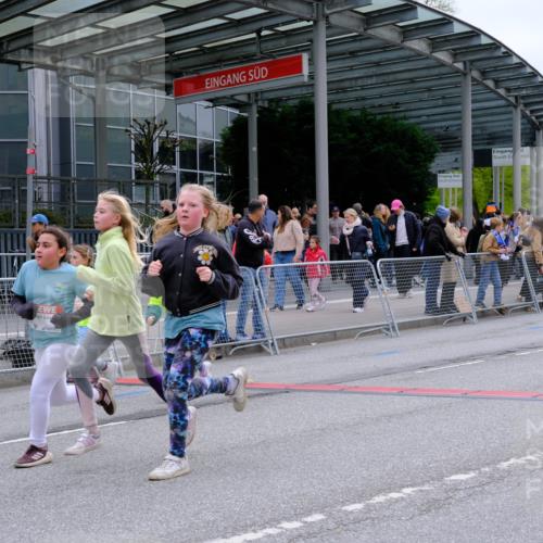 25.04.2026 - Das Zehntel Tim E. http://msf.ph/oto/9578639 25.04.2026 11:05:10 Ziel 5051, 5172, 6195, 6241, 6480, 6481, 6587, 6851, 7210, 7213, 7215, 7216, 7268, 7295, 7416, 7471, 7564, 7578, 7589, 7637, 7645 meine-sportfotos.de
