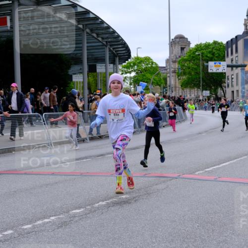 25.04.2026 - Das Zehntel Tim E. http://msf.ph/oto/9578651 25.04.2026 11:05:12 Ziel 5051, 5172, 6195, 6241, 6480, 6481, 6587, 6739, 6765, 7210, 7213, 7215, 7216, 7268, 7295, 7578, 7589, 7637, 7645 meine-sportfotos.de