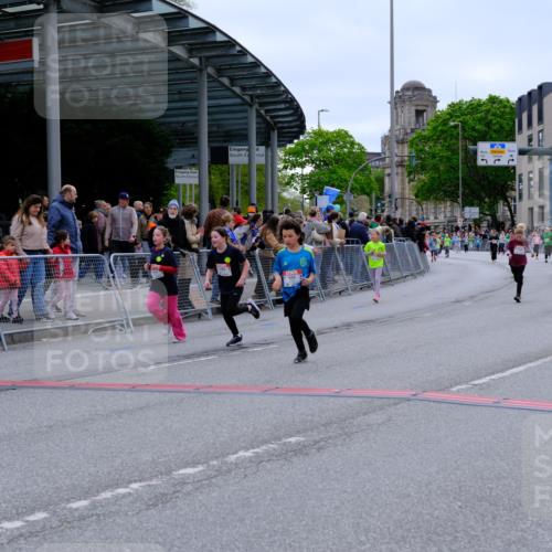 25.04.2026 - Das Zehntel Tim E. http://msf.ph/oto/9578657 25.04.2026 11:05:15 Ziel 5172, 6195, 6197, 6241, 6587, 6739, 6765, 7210, 7213, 7217, 7268, 7295, 7578, 7637, 7774, 7777 meine-sportfotos.de