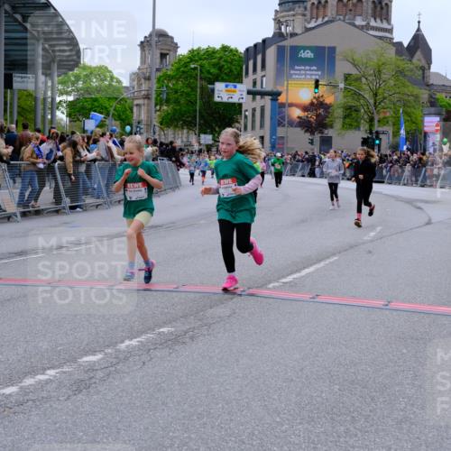 25.04.2026 - Das Zehntel Tim E. http://msf.ph/oto/9578668 25.04.2026 11:05:20 Ziel 6195, 6197, 6241, 6739, 6765, 6934, 7217, 7281, 7774, 7777, 18087 meine-sportfotos.de