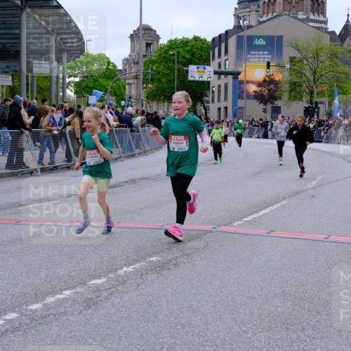 25.04.2026 - Das Zehntel Tim E. http://msf.ph/oto/9578670 25.04.2026 11:05:20 Ziel 6195, 6197, 6241, 6739, 6765, 6934, 7217, 7281, 7774, 7777, 18087 meine-sportfotos.de