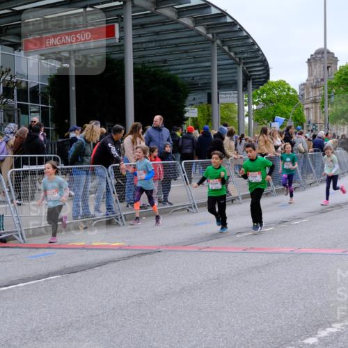 25.04.2026 - Das Zehntel Tim E. http://msf.ph/oto/9578701 25.04.2026 11:05:34 Ziel 5191, 5843, 5845, 5890, 6985, 7068, 7083, 7454, 7460, 7892, 7894, 7902 meine-sportfotos.de