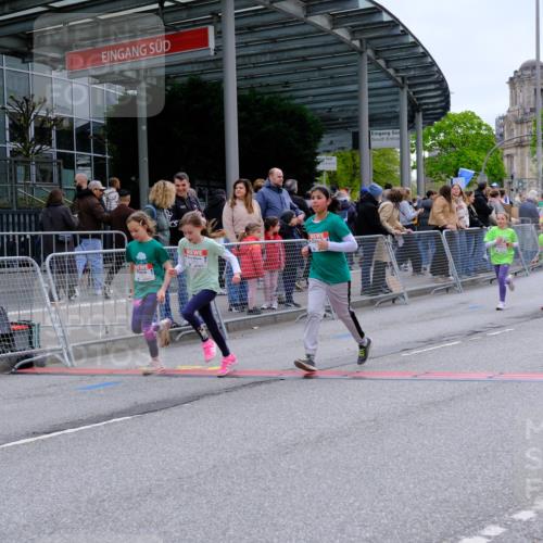 25.04.2026 - Das Zehntel Tim E. http://msf.ph/oto/9578712 25.04.2026 11:05:36 Ziel 5191, 5843, 5845, 5890, 6985, 7068, 7083, 7454, 7460, 7892, 7894, 7902 meine-sportfotos.de