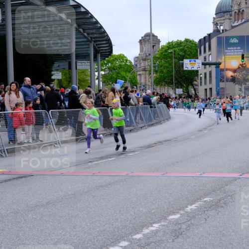 25.04.2026 - Das Zehntel Tim E. http://msf.ph/oto/9578713 25.04.2026 11:05:37 Ziel 5191, 5843, 5845, 5890, 6985, 7068, 7083, 7454, 7460, 7892, 7894, 7902 meine-sportfotos.de
