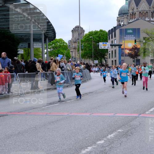 25.04.2026 - Das Zehntel Tim E. http://msf.ph/oto/9578721 25.04.2026 11:05:44 Ziel 5637, 5640, 5893, 5919, 6002, 6621, 6626, 6769, 6775, 7068, 7083, 7415, 7418, 7580, 7614 meine-sportfotos.de