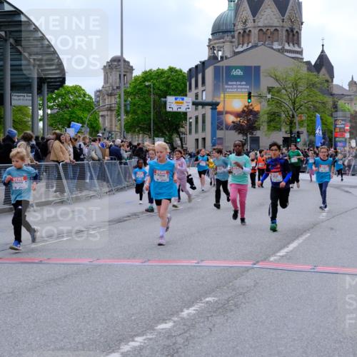 25.04.2026 - Das Zehntel Tim E. http://msf.ph/oto/9578727 25.04.2026 11:05:45 Ziel 5622, 5637, 5640, 5642, 5893, 5919, 6002, 6621, 6626, 6769, 6775, 7068, 7083, 7415, 7418, 7580, 7614 meine-sportfotos.de