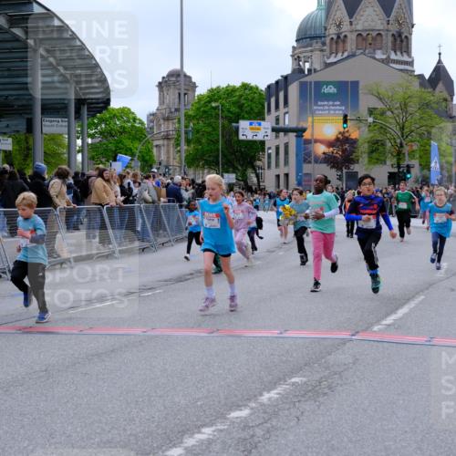 25.04.2026 - Das Zehntel Tim E. http://msf.ph/oto/9578729 25.04.2026 11:05:45 Ziel 5622, 5637, 5640, 5642, 5893, 5919, 6002, 6621, 6626, 6769, 6775, 7068, 7083, 7415, 7418, 7580, 7614 meine-sportfotos.de