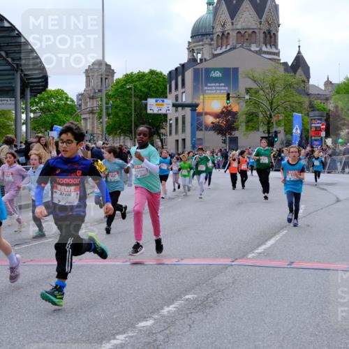 25.04.2026 - Das Zehntel Tim E. http://msf.ph/oto/9578737 25.04.2026 11:05:46 Ziel 5618, 5622, 5637, 5640, 5642, 5893, 5919, 6002, 6621, 6626, 6769, 6775, 7415, 7418, 7580, 7614, 7871 meine-sportfotos.de