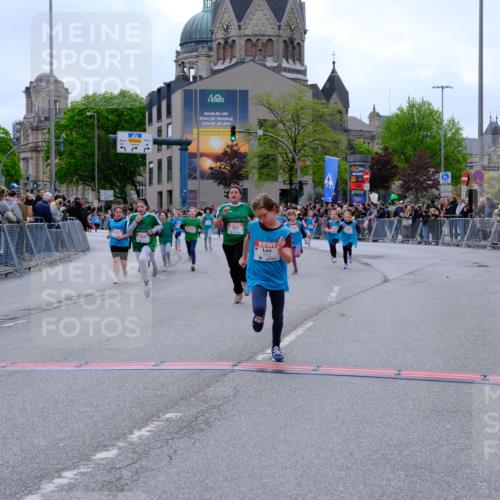 25.04.2026 - Das Zehntel Tim E. http://msf.ph/oto/9578740 25.04.2026 11:05:48 Ziel 5618, 5622, 5637, 5640, 5642, 5893, 5919, 6002, 6621, 6626, 6769, 6775, 7189, 7415, 7418, 7580, 7614, 7816, 7871 meine-sportfotos.de