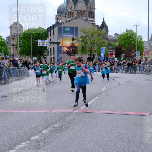 25.04.2026 - Das Zehntel Tim E. http://msf.ph/oto/9578741 25.04.2026 11:05:48 Ziel 5618, 5622, 5637, 5640, 5642, 5893, 5919, 6002, 6621, 6626, 6769, 6775, 7189, 7415, 7418, 7580, 7614, 7816, 7871 meine-sportfotos.de