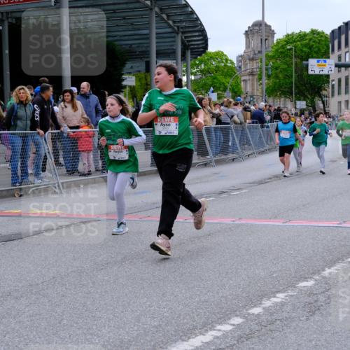 25.04.2026 - Das Zehntel Tim E. http://msf.ph/oto/9578747 25.04.2026 11:05:50 Ziel 5607, 5618, 5622, 5637, 5640, 5642, 5766, 5893, 5919, 6002, 6469, 6621, 6626, 6769, 6775, 7189, 7353, 7354, 7415, 7418, 7580, 7614, 7816, 7871 meine-sportfotos.de