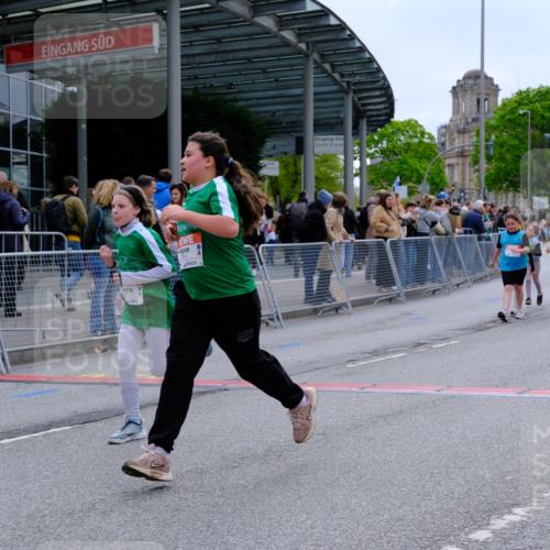 25.04.2026 - Das Zehntel Tim E. http://msf.ph/oto/9578749 25.04.2026 11:05:50 Ziel 5607, 5618, 5622, 5637, 5640, 5642, 5766, 5893, 5919, 6002, 6469, 6621, 6626, 6769, 6775, 7189, 7353, 7354, 7415, 7418, 7580, 7614, 7816, 7871 meine-sportfotos.de