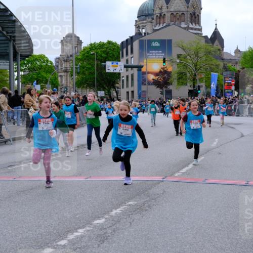 25.04.2026 - Das Zehntel Tim E. http://msf.ph/oto/9578752 25.04.2026 11:05:51 Ziel 5607, 5618, 5620, 5622, 5637, 5640, 5642, 5766, 5893, 5919, 6002, 6469, 6621, 6626, 6769, 6775, 6796, 6807, 7189, 7353, 7354, 7415, 7418, 7580, 7614, 7816, 7871 meine-sportfotos.de