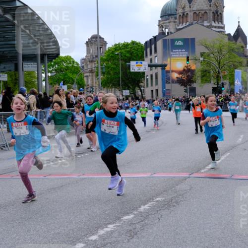 25.04.2026 - Das Zehntel Tim E. http://msf.ph/oto/9578755 25.04.2026 11:05:51 Ziel 5607, 5618, 5620, 5622, 5637, 5640, 5642, 5766, 5893, 5919, 6002, 6469, 6621, 6626, 6769, 6775, 6796, 6807, 7189, 7353, 7354, 7415, 7418, 7580, 7614, 7816, 7871 meine-sportfotos.de