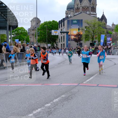 25.04.2026 - Das Zehntel Tim E. http://msf.ph/oto/9578770 25.04.2026 11:05:55 Ziel 5010, 5210, 5607, 5618, 5620, 5622, 5642, 5766, 5877, 5893, 5919, 6469, 6796, 6807, 7189, 7353, 7354, 7816, 7871 meine-sportfotos.de