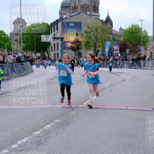 25.04.2026 - Das Zehntel Tim E. http://msf.ph/oto/9578776 25.04.2026 11:05:56 Ziel 5010, 5210, 5607, 5618, 5620, 5622, 5642, 5766, 5877, 6469, 6796, 6807, 7189, 7353, 7354, 7816, 7871 meine-sportfotos.de