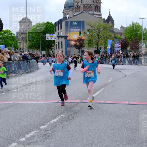 25.04.2026 - Das Zehntel Tim E. http://msf.ph/oto/9578778 25.04.2026 11:05:57 Ziel 5010, 5210, 5607, 5618, 5620, 5622, 5642, 5766, 5877, 6469, 6796, 6807, 7189, 7353, 7354, 7816, 7871 meine-sportfotos.de