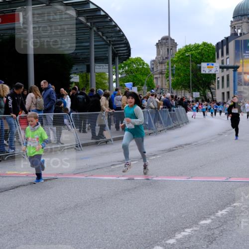 25.04.2026 - Das Zehntel Tim E. http://msf.ph/oto/9578788 25.04.2026 11:05:59 Ziel 5010, 5210, 5607, 5620, 5623, 5639, 5766, 5877, 6445, 6469, 6796, 6807, 7189, 7353, 7354, 7816 meine-sportfotos.de